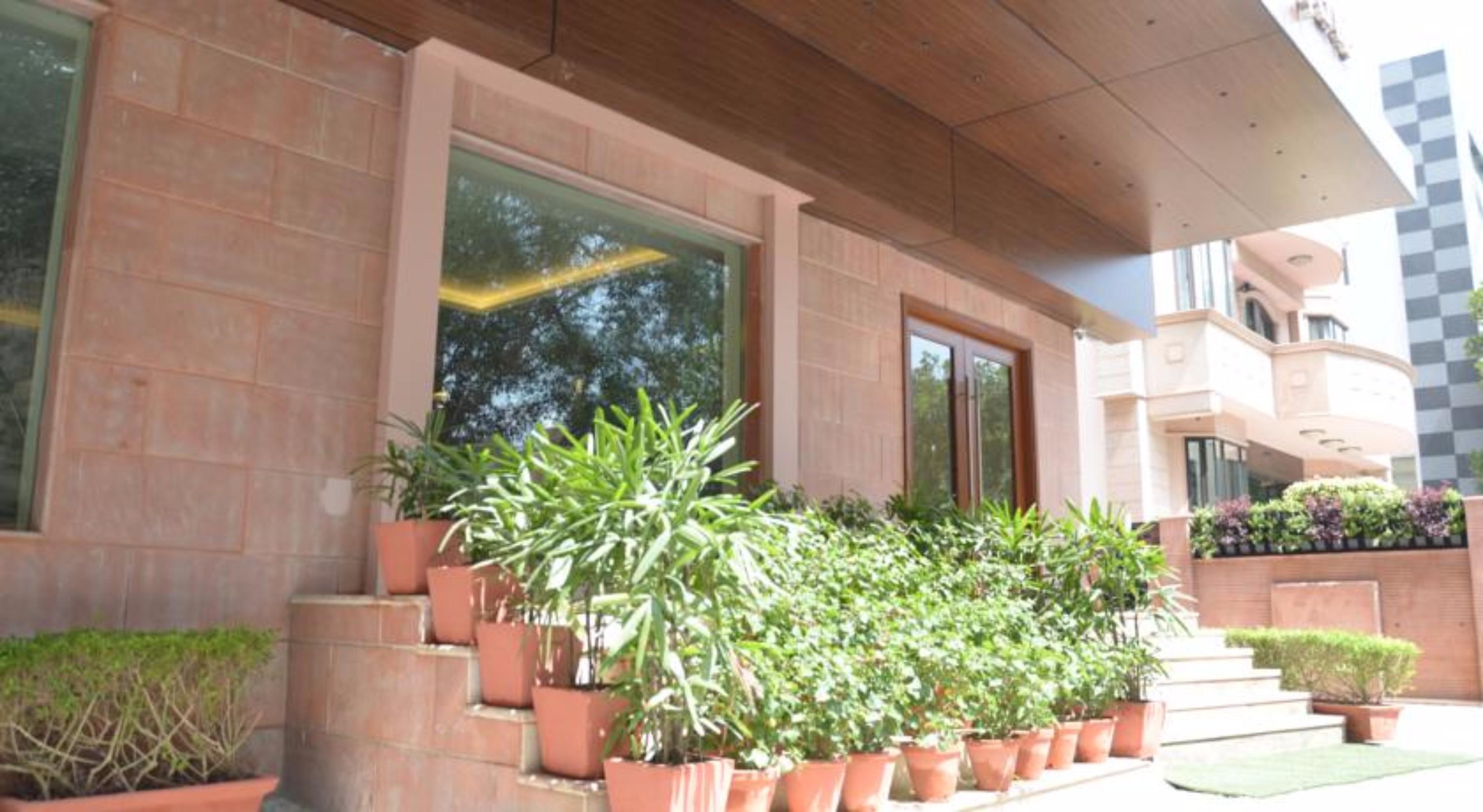 Connaught Royale Delhi Hotel New Delhi Exterior photo