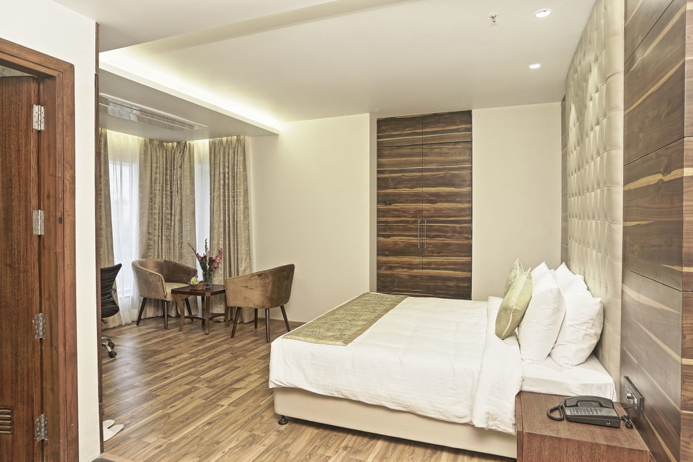 Connaught Royale Delhi Hotel New Delhi Exterior photo